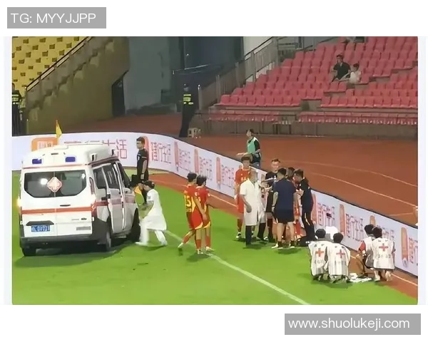 被关押的足球明星们的悲惨命运与重返赛场的希望之路